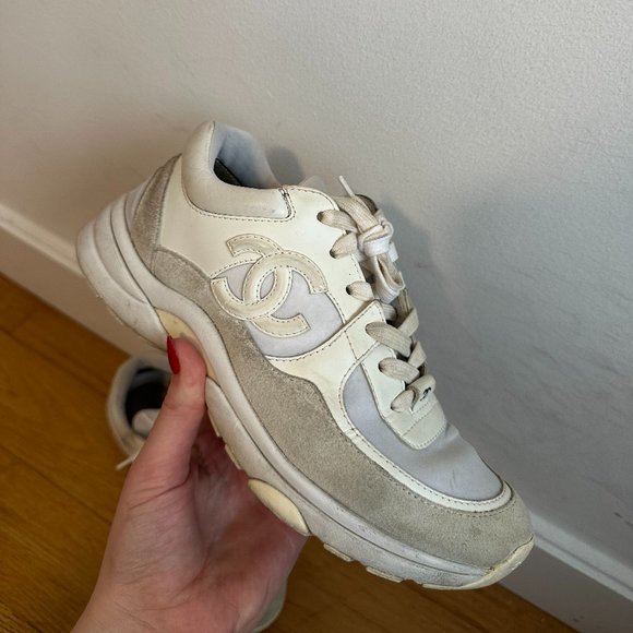 Chanel CC Logo Suede Trainers Low Top Lace Up Sneakers Gray Women's Sz 37 - Picture 4 of 14